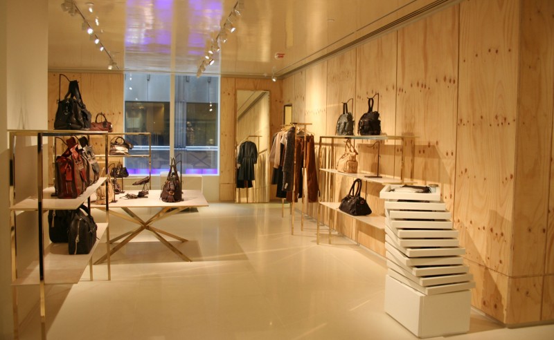 saporiti-italia_chloe-world_02-ChloE2809A-06-l