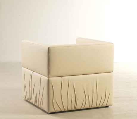 saporiti-italia_couture_09-Couture-Armchair-2