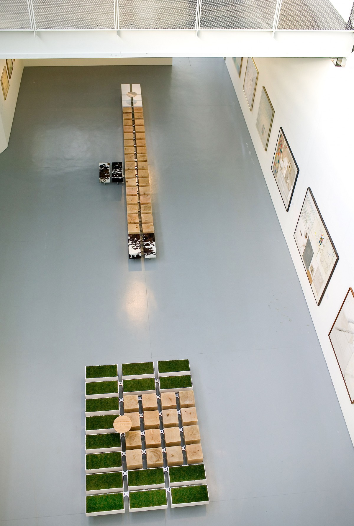 saporiti-italia_endless_01-Endless-3-1200x1779