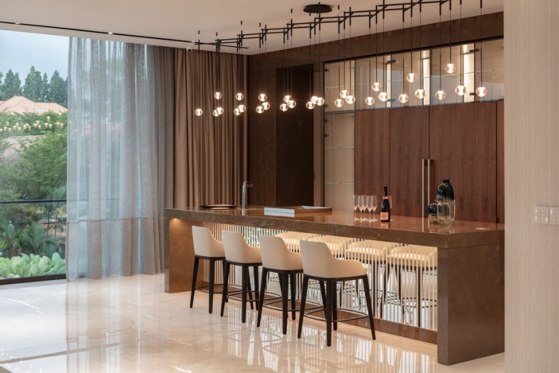 saporiti-italia_queen-astrid-gardens-villa_12QAG-03-LivDin-15-l