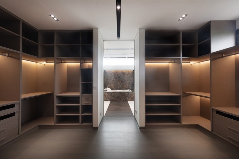 saporiti-italia_queen-astrid-gardens-villa_12QAG-12-Master-17-l