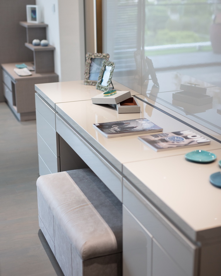 saporiti-italia_queen-astrid-gardens-villa_12QAG-12-Master-8