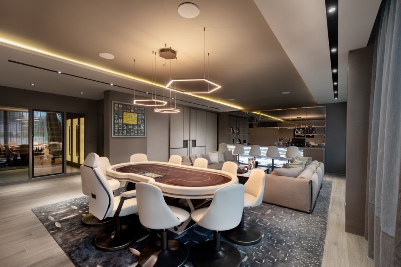 saporiti-italia_queen-astrid-gardens-villa_12QAG-14-Poker-7-l