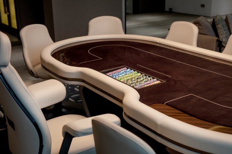 saporiti-italia_queen-astrid-gardens-villa_12QAG-14-Poker-8-l